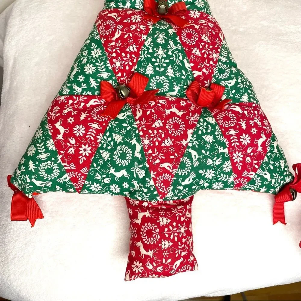 Christmas Tree Handmade Quilted Wall Hanging Decor Holiday Patchwork Pillows